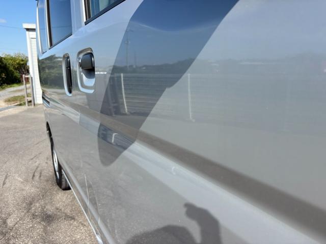 ＮＶ１００クリッパーバン ＤＸ　ＧＬセーフティパッケージ　４ＡＴ　衝突軽減ブレーキ　横滑り防止　パーキングアシスト　純正ナビ　フルセグ　Ｂｌｕｅｔｏｏｔｈ接続可　ラジオ　バックカメラ　ＥＴＣ　ドライブレコーダー　マニュアルエアコン　前席パワーウィンドウ（11枚目）