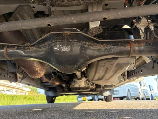 ハイゼットカーゴ  セパレート2シーターSAIII 4AT 衝突軽減ブレーキ 横滑り防止 アイドリングストップ ETC マニュアルエアコン 純正キー(14枚目)