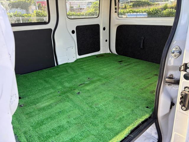 ハイゼットカーゴ  セパレート2シーターSAIII 4AT 衝突軽減ブレーキ 横滑り防止 アイドリングストップ ETC マニュアルエアコン 純正キー(26枚目)