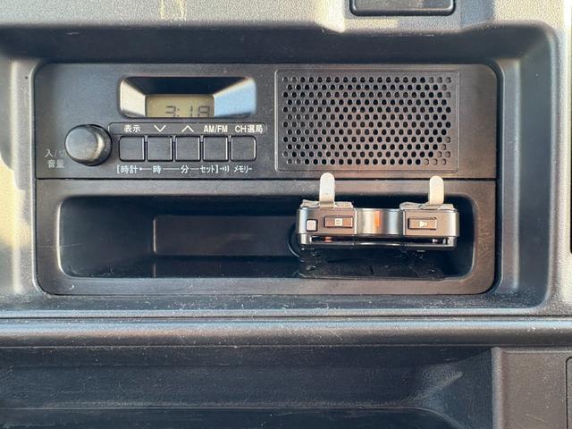 ハイゼットカーゴ  セパレート2シーターSAIII 4AT 衝突軽減ブレーキ 横滑り防止 アイドリングストップ ETC マニュアルエアコン 純正キー(35枚目)