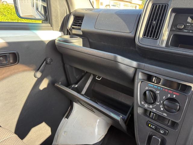 ハイゼットカーゴ  セパレート2シーターSAIII 4AT 衝突軽減ブレーキ 横滑り防止 アイドリングストップ ETC マニュアルエアコン 純正キー(39枚目)