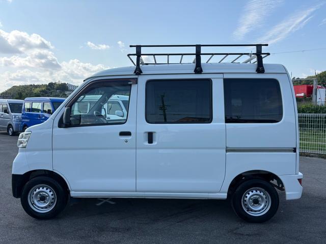 ハイゼットカーゴ  セパレート2シータ-SAIIIハイルーフ 4AT 衝突軽減ブレーキ 横滑り防止 アイドリングストップ ETC 純正ラジオ マニュアルエアコン キー(9枚目)