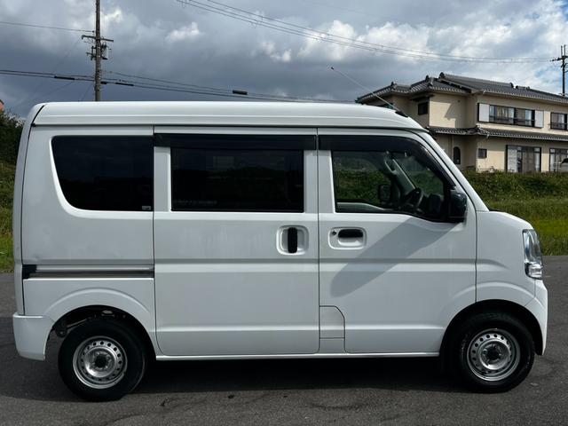 【仕入れプロが拘り抜いた車両】当店の展示車両はメーターの改ざん、修復歴の不当表示は一切ございません。安心してお買い求めください。ＫＳ−ＳＥＬＥＣＴＩＯＮ　泉北店　０７２−３４９−７１２４