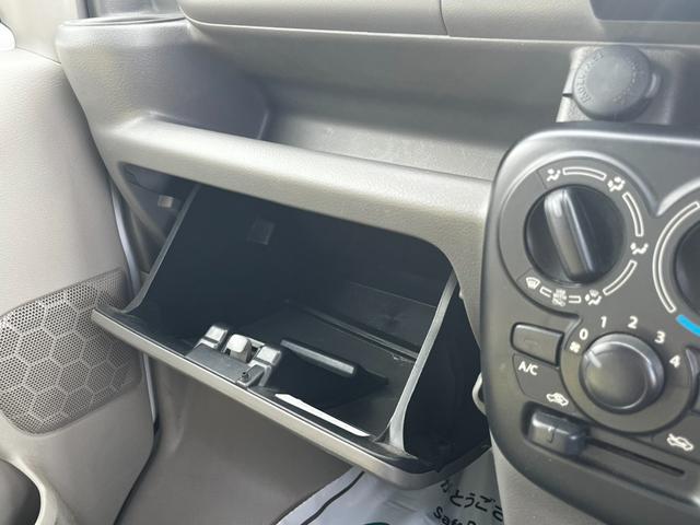 【収納多数】車内空間がきれいに保たれること間違いなしです！