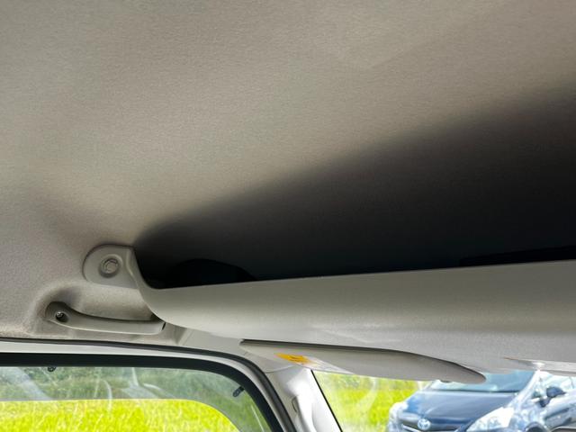 【収納多数】車内空間がきれいに保たれること間違いなしです！