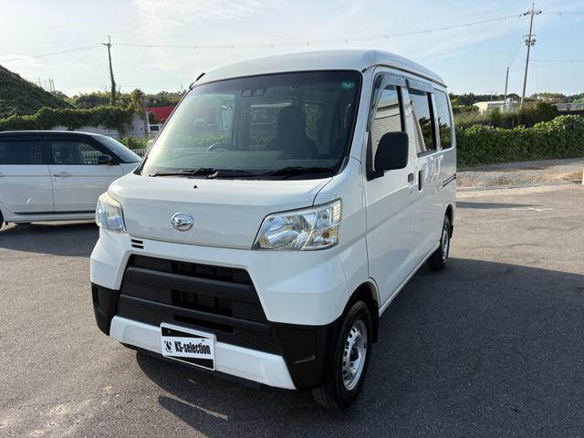 ハイゼットカーゴ ＤＸ　ＳＡＩＩＩ　４ＡＴ　衝突軽減ブレーキ　横滑り防止　アイドリングストップ　純正ラジオ　前後ドラレコ　マニュアルエアコン　前席パワーウィンドウ　純正キーレス（10枚目）