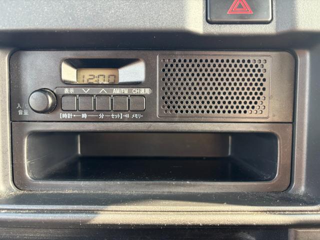 ハイゼットカーゴ ＤＸ　ＳＡＩＩＩ　４ＡＴ　衝突軽減ブレーキ　横滑り防止　アイドリングストップ　純正ラジオ　前後ドラレコ　マニュアルエアコン　前席パワーウィンドウ　純正キーレス（35枚目）