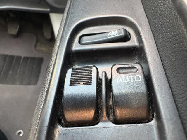 ハイゼットカーゴ ＤＸ　ＳＡＩＩＩ　４ＡＴ　衝突軽減ブレーキ　横滑り防止　アイドリングストップ　純正ラジオ　前後ドラレコ　マニュアルエアコン　前席パワーウィンドウ　純正キーレス（39枚目）