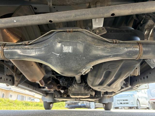 ハイゼットカーゴ ＤＸ　４ＡＴ　純正ラジオ　マニュアルエアコン　前席パワーウィンドウ　純正キー（14枚目）