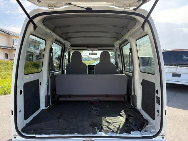 ハイゼットカーゴ ＤＸ　４ＡＴ　純正ラジオ　マニュアルエアコン　前席パワーウィンドウ　純正キー（27枚目）