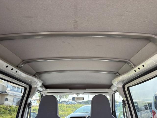 ハイゼットカーゴ ＤＸ　４ＡＴ　純正ラジオ　マニュアルエアコン　前席パワーウィンドウ　純正キー（29枚目）