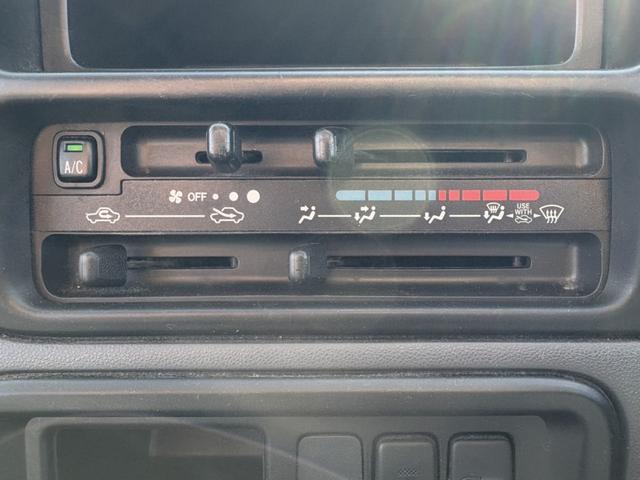 ハイゼットカーゴ ＤＸ　４ＡＴ　純正ラジオ　マニュアルエアコン　前席パワーウィンドウ　純正キー（33枚目）