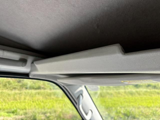 ハイゼットカーゴ ＤＸ　４ＡＴ　純正ラジオ　マニュアルエアコン　前席パワーウィンドウ　純正キー（36枚目）
