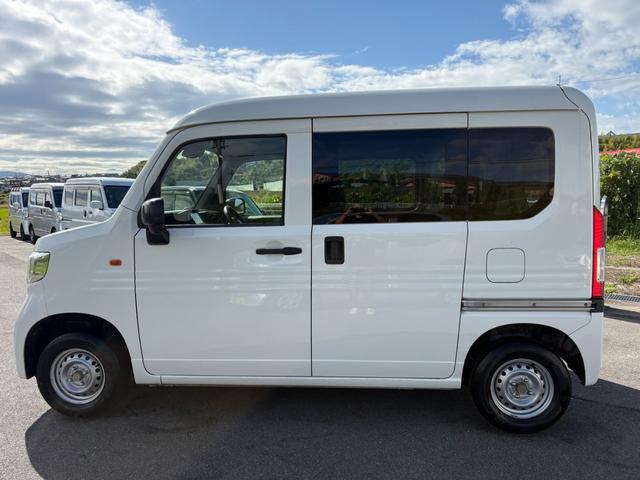 Ｎ－ＶＡＮ Ｇ・ホンダセンシング　ＣＶＴ　４ＷＤ　衝突軽減ブレーキ　横滑り防止　社外ナビ　Ｂｌｕｅｔｏｏｔｈ接続可　ラジオ　バックカメラ　ＥＴＣ　オートエアコン　前席パワーウィンドウ　純正キーレス（9枚目）