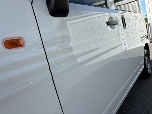 Ｎ－ＶＡＮ Ｇ・ホンダセンシング　ＣＶＴ　４ＷＤ　衝突軽減ブレーキ　横滑り防止　社外ナビ　Ｂｌｕｅｔｏｏｔｈ接続可　ラジオ　バックカメラ　ＥＴＣ　オートエアコン　前席パワーウィンドウ　純正キーレス（12枚目）