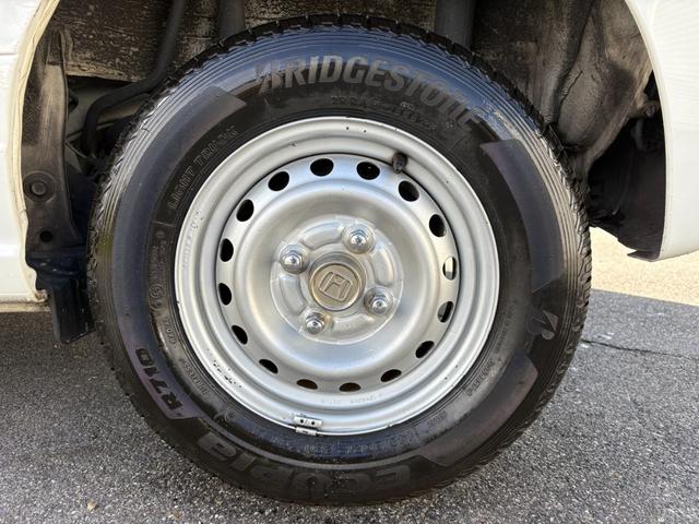 Ｎ－ＶＡＮ Ｇ・ホンダセンシング　ＣＶＴ　４ＷＤ　衝突軽減ブレーキ　横滑り防止　社外ナビ　Ｂｌｕｅｔｏｏｔｈ接続可　ラジオ　バックカメラ　ＥＴＣ　オートエアコン　前席パワーウィンドウ　純正キーレス（15枚目）