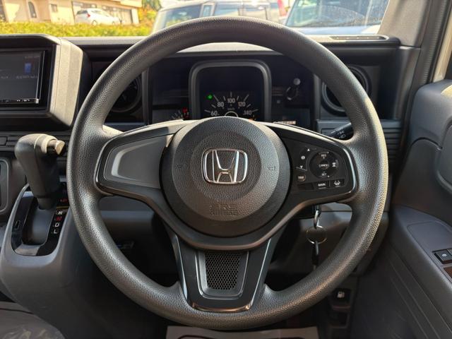 Ｎ－ＶＡＮ Ｇ・ホンダセンシング　ＣＶＴ　４ＷＤ　衝突軽減ブレーキ　横滑り防止　社外ナビ　Ｂｌｕｅｔｏｏｔｈ接続可　ラジオ　バックカメラ　ＥＴＣ　オートエアコン　前席パワーウィンドウ　純正キーレス（31枚目）