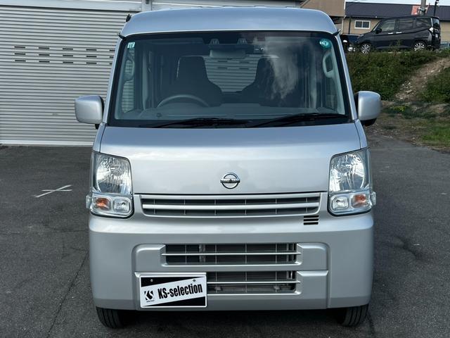 NV100クリッパーバン DX GLセーフティパッケージ 4AT 衝突軽減ブレーキ 横滑り防止 パーキングアシスト 社外ナビ Bluetooth接続可 ラジオ 前後ドラレコ 電格ミラー 前席パワーウィンドウ 純正キーレス(2枚目)
