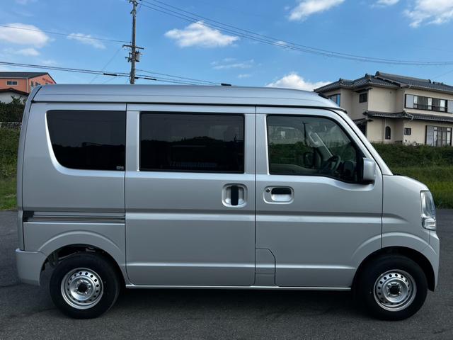NV100クリッパーバン DX GLセーフティパッケージ 4AT 衝突軽減ブレーキ 横滑り防止 パーキングアシスト 社外ナビ Bluetooth接続可 ラジオ 前後ドラレコ 電格ミラー 前席パワーウィンドウ 純正キーレス(5枚目)
