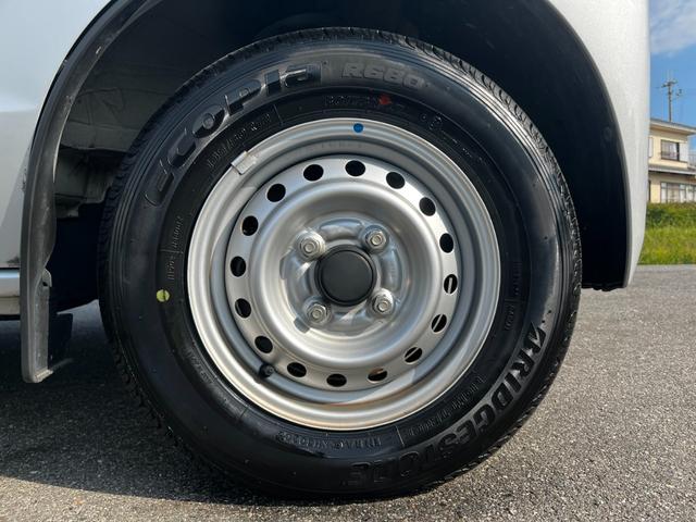 NV100クリッパーバン DX GLセーフティパッケージ 4AT 衝突軽減ブレーキ 横滑り防止 パーキングアシスト 社外ナビ Bluetooth接続可 ラジオ 前後ドラレコ 電格ミラー 前席パワーウィンドウ 純正キーレス(16枚目)