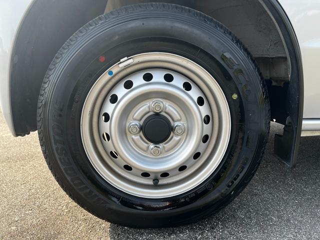 NV100クリッパーバン DX GLセーフティパッケージ 4AT 衝突軽減ブレーキ 横滑り防止 パーキングアシスト 社外ナビ Bluetooth接続可 ラジオ 前後ドラレコ 電格ミラー 前席パワーウィンドウ 純正キーレス(19枚目)