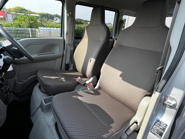 NV100クリッパーバン DX GLセーフティパッケージ 4AT 衝突軽減ブレーキ 横滑り防止 パーキングアシスト 社外ナビ Bluetooth接続可 ラジオ 前後ドラレコ 電格ミラー 前席パワーウィンドウ 純正キーレス(24枚目)