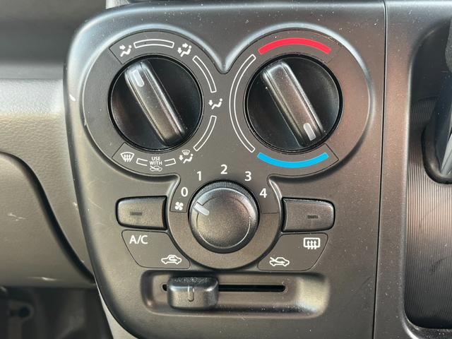 NV100クリッパーバン DX GLセーフティパッケージ 4AT 衝突軽減ブレーキ 横滑り防止 パーキングアシスト 社外ナビ Bluetooth接続可 ラジオ 前後ドラレコ 電格ミラー 前席パワーウィンドウ 純正キーレス(34枚目)