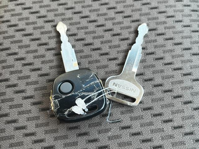 NV100クリッパーバン DX GLセーフティパッケージ 4AT 衝突軽減ブレーキ 横滑り防止 パーキングアシスト 社外ナビ Bluetooth接続可 ラジオ 前後ドラレコ 電格ミラー 前席パワーウィンドウ 純正キーレス(39枚目)