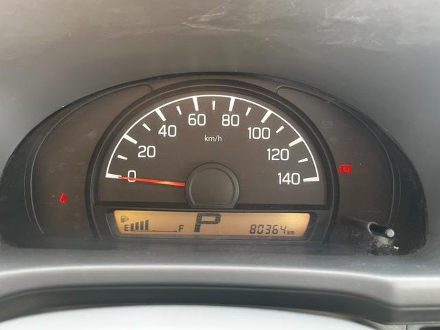 【明るく見やすいメーター】視認性が良く明るく見やすいメーター。運転者にとって見やすいメーターは運転していても疲れないですよね。