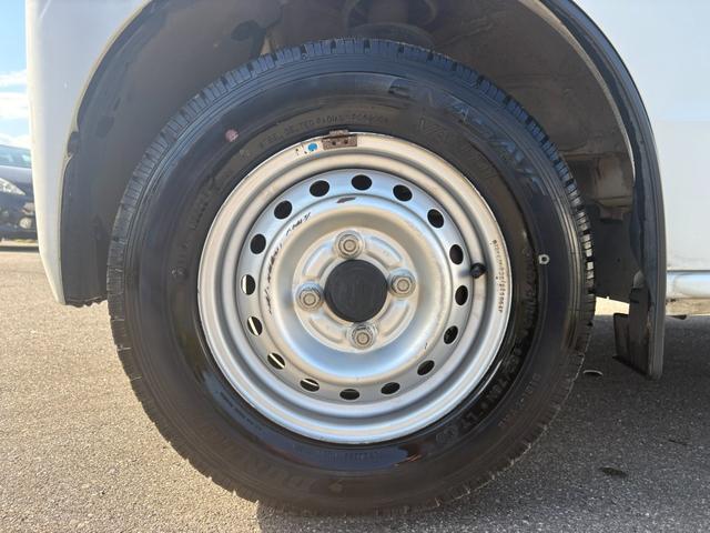 エブリイ PC 4AT 衝突軽減ブレーキ 横滑り防止 社外ナビ Bluetooth接続可 ラジオ AUX バックカメラ 前席パワーウィンドウ 純正キーレス(20枚目)