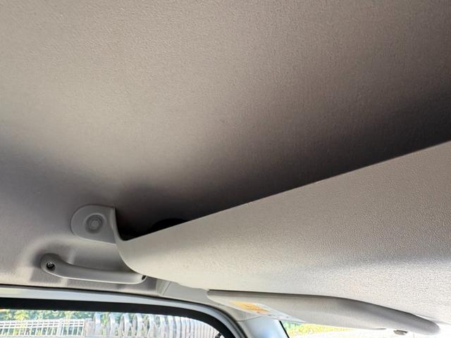 エブリイ PC 4AT 衝突軽減ブレーキ 横滑り防止 社外ナビ Bluetooth接続可 ラジオ AUX バックカメラ 前席パワーウィンドウ 純正キーレス(41枚目)