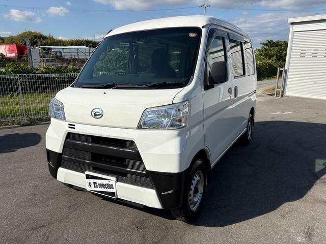 ハイゼットカーゴ ＤＸ　ＳＡＩＩＩ　４ＡＴ　衝突軽減ブレーキ　横滑り防止　アイドリングストップ　マニュアルエアコン　前席パワーウィンドウ　純正キーレス（10枚目）