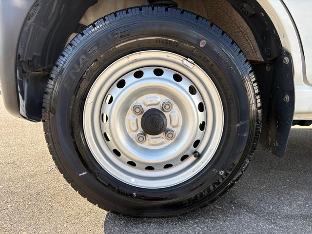 ハイゼットカーゴ ＤＸ　ＳＡＩＩＩ　４ＡＴ　衝突軽減ブレーキ　横滑り防止　アイドリングストップ　マニュアルエアコン　前席パワーウィンドウ　純正キーレス（20枚目）