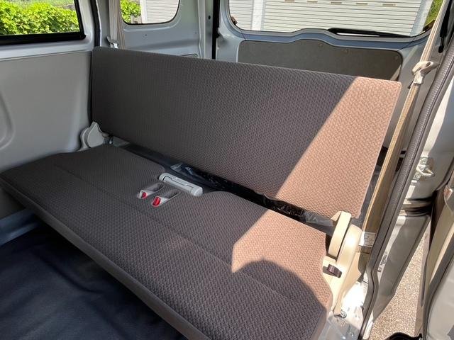 クリッパーバン ＤＸ　５ＭＴ　衝突軽減ブレーキ　横滑り防止　パーキングアシスト　純正ラジオ　マニュアルエアコン　前席パワーウィンドウ　純正キーレス（26枚目）