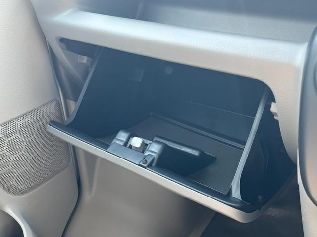 クリッパーバン ＤＸ　５ＭＴ　衝突軽減ブレーキ　横滑り防止　パーキングアシスト　純正ラジオ　マニュアルエアコン　前席パワーウィンドウ　純正キーレス（35枚目）