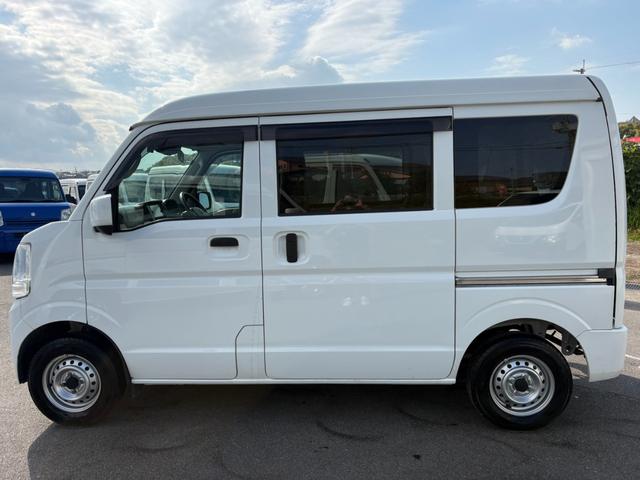 ＮＶ１００クリッパーバン ＤＸ　ＧＬセーフティパッケージ　４ＡＴ　衝突軽減ブレーキ　横滑り防止　パーキングアシスト　純正ナビ　フルセグ　Ｂｌｕｅｔｏｏｔｈ接続可　ラジオ　バックカメラ　ＥＴＣ　ドライブレコーダー　前席パワーウィンドウ　電格ミラー　純正キーレス（9枚目）