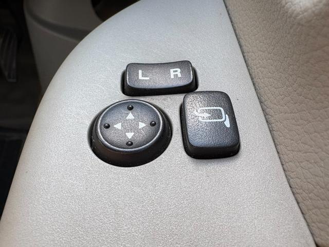 ＮＶ１００クリッパーバン ＤＸ　ＧＬセーフティパッケージ　４ＡＴ　衝突軽減ブレーキ　横滑り防止　パーキングアシスト　純正ナビ　フルセグ　Ｂｌｕｅｔｏｏｔｈ接続可　ラジオ　バックカメラ　ＥＴＣ　ドライブレコーダー　前席パワーウィンドウ　電格ミラー　純正キーレス（42枚目）