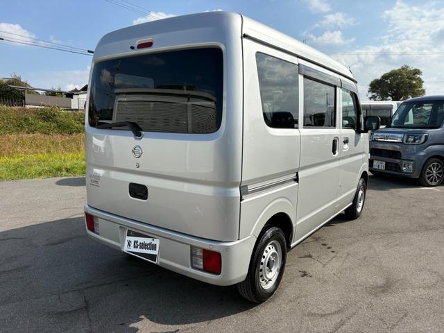 ＮＶ１００クリッパーバン ＤＸ　セーフティパッケージ　５ＡＧＳ車　２ｎｄ発進　衝突軽減ブレーキ　横滑り防止　パーキングアシスト　純正ラジオ　ＥＴＣ　マニュアルエアコン　純正キーレス（6枚目）