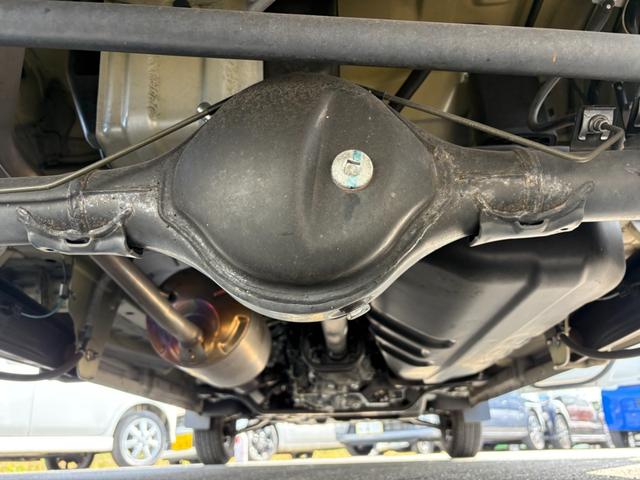 ＮＶ１００クリッパーバン ＤＸ　セーフティパッケージ　５ＡＧＳ車　２ｎｄ発進　衝突軽減ブレーキ　横滑り防止　パーキングアシスト　純正ラジオ　ＥＴＣ　マニュアルエアコン　純正キーレス（14枚目）