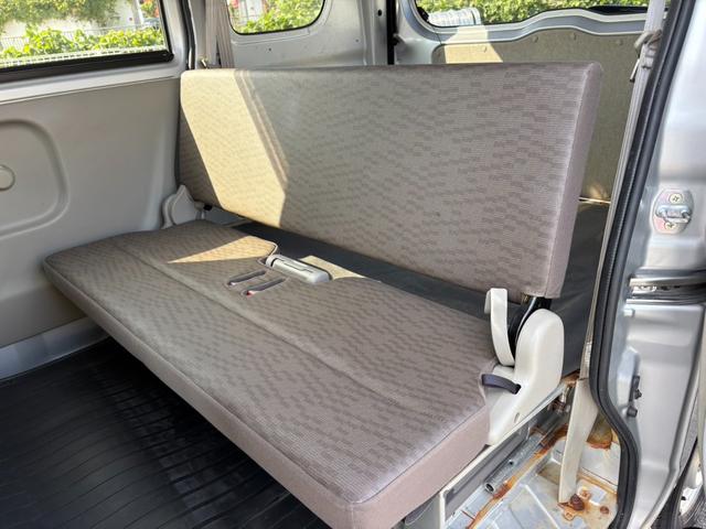 ＮＶ１００クリッパーバン ＤＸ　セーフティパッケージ　５ＡＧＳ車　２ｎｄ発進　衝突軽減ブレーキ　横滑り防止　パーキングアシスト　純正ラジオ　ＥＴＣ　マニュアルエアコン　純正キーレス（26枚目）