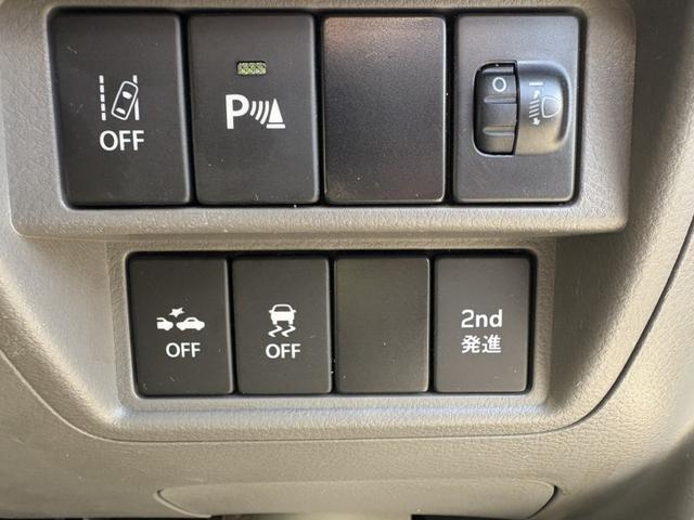 ＮＶ１００クリッパーバン ＤＸ　セーフティパッケージ　５ＡＧＳ車　２ｎｄ発進　衝突軽減ブレーキ　横滑り防止　パーキングアシスト　純正ラジオ　ＥＴＣ　マニュアルエアコン　純正キーレス（30枚目）