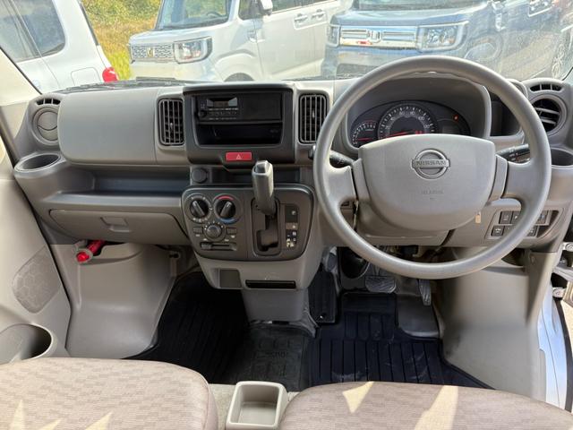 ＮＶ１００クリッパーバン ＤＸ　セーフティパッケージ　５ＡＧＳ車　２ｎｄ発進　衝突軽減ブレーキ　横滑り防止　パーキングアシスト　純正ラジオ　ＥＴＣ　マニュアルエアコン　純正キーレス（31枚目）