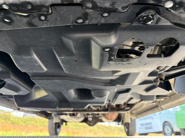 NV100クリッパーバン DX GLパッケージ 5AGS車 2nd発進 社外ナビ ワンセグ ラジオ ETC マニュアルエアコン 前席パワーウィンドウ キー(11枚目)