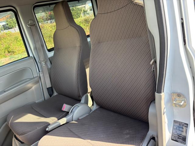 NV100クリッパーバン DX GLパッケージ 5AGS車 2nd発進 社外ナビ ワンセグ ラジオ ETC マニュアルエアコン 前席パワーウィンドウ キー(23枚目)