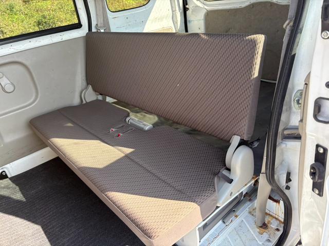 NV100クリッパーバン DX GLパッケージ 5AGS車 2nd発進 社外ナビ ワンセグ ラジオ ETC マニュアルエアコン 前席パワーウィンドウ キー(24枚目)