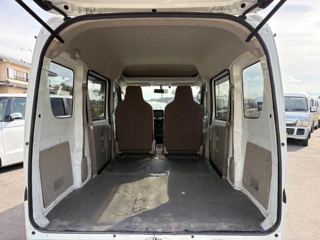 ＮＶ１００クリッパーバン ＤＸ　ＧＬパッケージ　４ＡＴ　純正ナビ　フルセグ　Ｂｌｕｅｔｏｏｔｈ接続可　ラジオ　バックカメラ　ＥＴＣ　ドライブレコーダー　マニュアルエアコン　前席パワーウィンドウ　キー（28枚目）