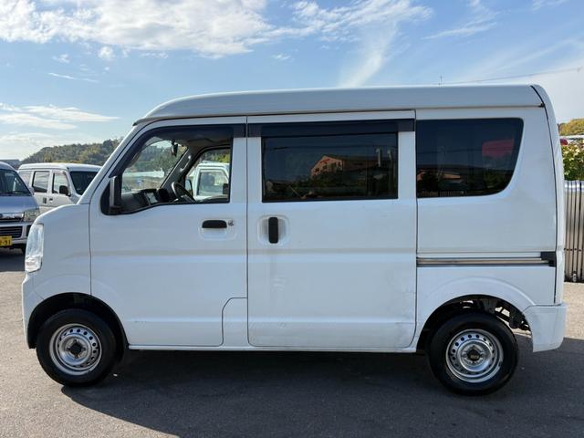 ＮＶ１００クリッパーバン ＤＸ　ＧＬパッケージ　４ＡＴ　純正ナビ　フルセグ　Ｂｌｕｅｔｏｏｔｈ接続可　ラジオ　マニュアルエアコン　前席パワーウィンドウ　ミラー型ドラレコ　純正キーレス（9枚目）