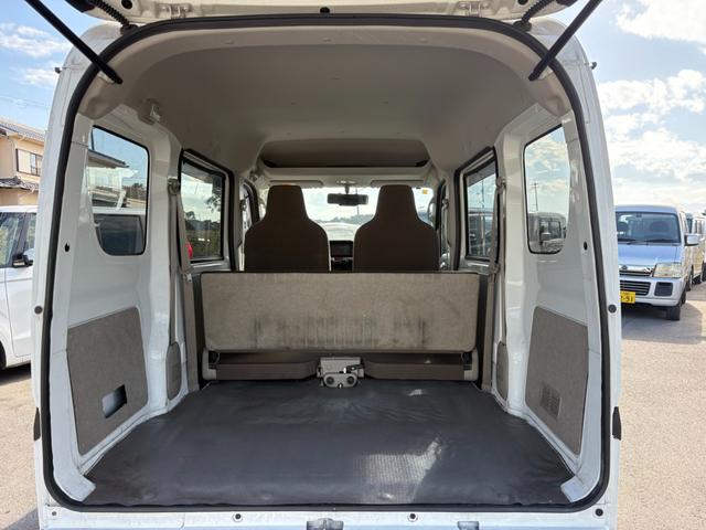 ＮＶ１００クリッパーバン ＤＸ　ＧＬパッケージ　４ＡＴ　純正ナビ　フルセグ　Ｂｌｕｅｔｏｏｔｈ接続可　ラジオ　マニュアルエアコン　前席パワーウィンドウ　ミラー型ドラレコ　純正キーレス（27枚目）