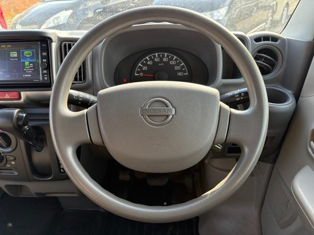 ＮＶ１００クリッパーバン ＤＸ　ＧＬパッケージ　４ＡＴ　純正ナビ　フルセグ　Ｂｌｕｅｔｏｏｔｈ接続可　ラジオ　マニュアルエアコン　前席パワーウィンドウ　ミラー型ドラレコ　純正キーレス（33枚目）