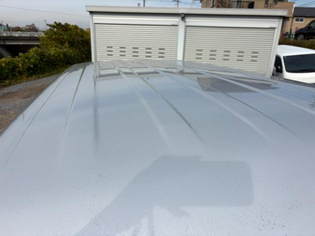 ＮＶ１００クリッパーバン ＤＸ　ＧＬセーフティパッケージ　４ＡＴ　衝突軽減ブレーキ　横滑り防止　パーキングアシスト　純正ナビ　フルセグ　Ｂｌｕｅｔｏｏｔｈ接続可　ラジオ　バックカメラ　ＥＴＣ　ドライブレコーダー　前席パワーウィンドウ　電格ミラー　純正キーレス（21枚目）